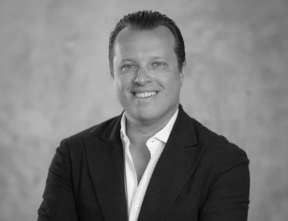 Dr. Dominik Duscher